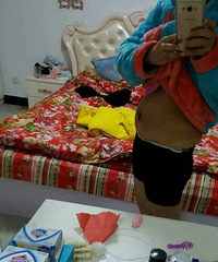 母乳喂养这样做肚子平平了