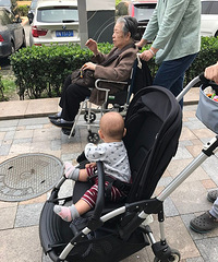 "超暖!这些统统都是\"相差近百年的对视\"!不火才怪!"