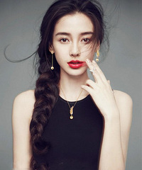 厉害了我的女神!baby这幅画卖了18万,你看过吗?
