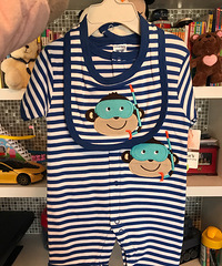 婴儿服装甩货。有需要加我