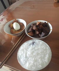 早餐随手拍-很普通的早餐