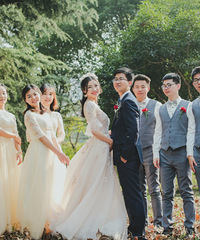 新娘:木槿婚纱 新郎:雅戈尔 妈妈服:胜姿旗袍定制
