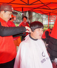 3��5���׷���·�Ŵ����幤�߽��°�������