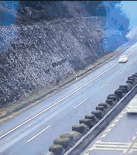 ���գ����ո�����С��������·���ֳ��죬��Ϊ����˾������ȥ����