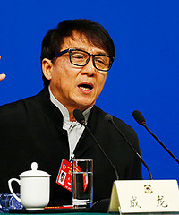 成龙谈获奥斯卡奖:很多人说我牛 其实是中国牛