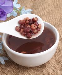 "去除湿气吃什么 推荐十种清热利湿食物"