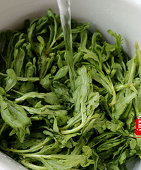 "【祺宝家厨】吃春天,春菜——凉拌茼蒿"