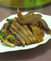 角落头美食臭桂鱼儿