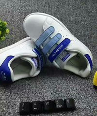 Ʒ�� �� ���ϴ�˹ STAN SMITH