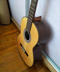 adonis�ŵ伪��