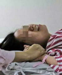 "紧急救助孕妇 30岁女医生却被传染艾滋病"