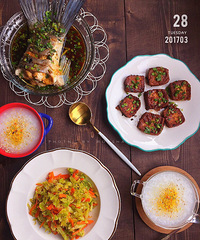 2Y8M12D宸哥的午饭:香煎豆腐+清炒