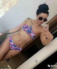 ������Ůɹ�Ȼ����Ը��� ������һ����