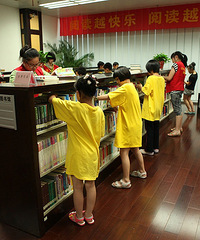 19楼亲子嘉年华第56期:童书跳蚤&创意市集的奇妙之旅