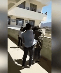 ������ͨУ԰������Ů������12������