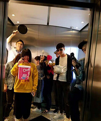 Ϊ������ǰͿˣ����������ƴ�ˣ������Ͱɰ��ƽ�׹���ˮƿ��