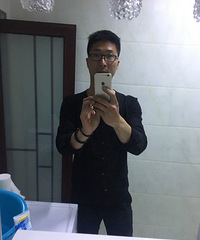 ����������