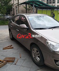 ���ݱ���С��һ˽�ҳ����粣�����������ã�һ����ɵ����