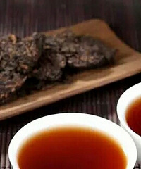 "喝普洱茶总拉肚子的原因主要有以下三点:"