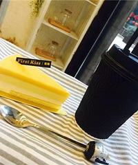 其实我是冲着老板去的