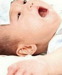 "宝宝突发幼儿急疹高烧烧到40度,我用这些"