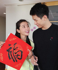 ����Ů���Ǳ��ػ��� ���ѷ׷׵��������