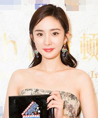 凤姐斥杨幂走红靠炒作:扮演的角色差评居多