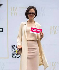 妹力街拍4期:快去时尚周门口去蹲点,肯定能找到心仪的女朋友