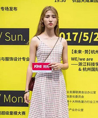 妹力街拍4期:快去时尚周门口去蹲点,肯定能找到心仪的女朋友