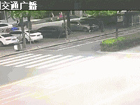 Ů�ӻ���5���±���ײ�� ���з���������̫����