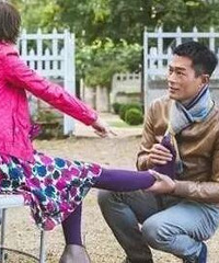 "脚痛,或因静脉曲张引起"