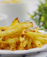 【六一专属美食】小朋友最爱,在家制作媲美KFC的无油炸薯条