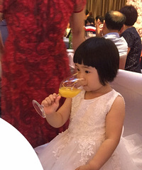 看见你的笑容是我最幸福的事