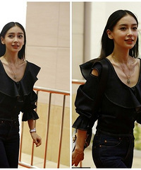 "Angelababy胸前肋骨明显 产后身材恢复快"