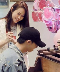 伊能静送儿子去前夫庾澄庆婚房 母子外形似姐弟(图)