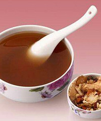 "月子餐该怎么吃?产妇在产后很虚弱,需要好"