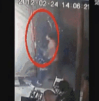 印小天遭骗婚被插刀,为什么李晨黄觉都下场开撕?