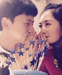 张杰谢娜被传婚变后首合体 私下里原来甜到炸