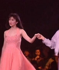 美而不妖!关之琳26年前照片曝光 美到极致气质脱俗