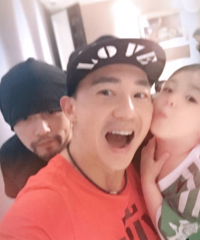 被小公举的胡子抢了镜