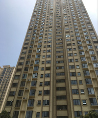 �����򻹲��𷿴���¥,����28������ĸ��,СŮ����7����