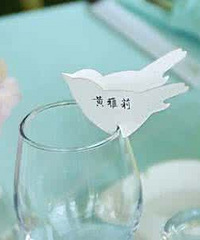 "婚礼创意席位卡制作过程 与众不同席位卡"