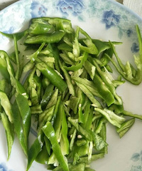 [��ʳ]ţ�ƣ���������Ƥ����һ����