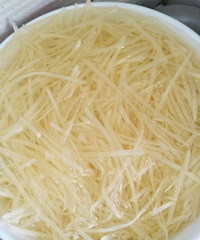 ������Ƥ������һ������ζ~