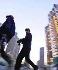 东方头条:全国楼市调控或再升级 大批投资商开始仓皇逃离