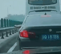 ������˾���õ���Ϯ������������