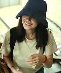女神老了?高圆圆素颜皱好明显 没了少女感