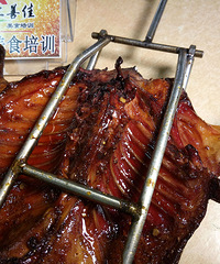 "王妈手撕烤兔的做法图文"
