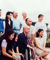 回忆杀!《还珠格格》合照曝光 范冰冰赵薇侧颜好美