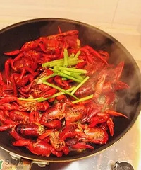 "小虾怎么做好吃?小龙虾做法大全(夏日必备!)"